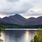 Lane Rigg 3*